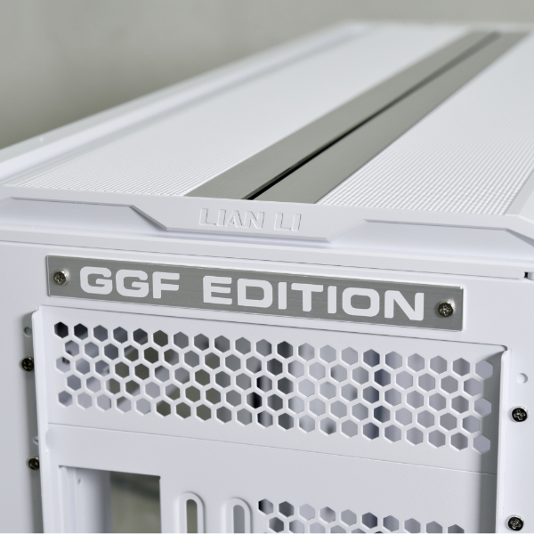 Lian Li V3000 Plus Tempered Glass eATX Full Tower Computer Case - White